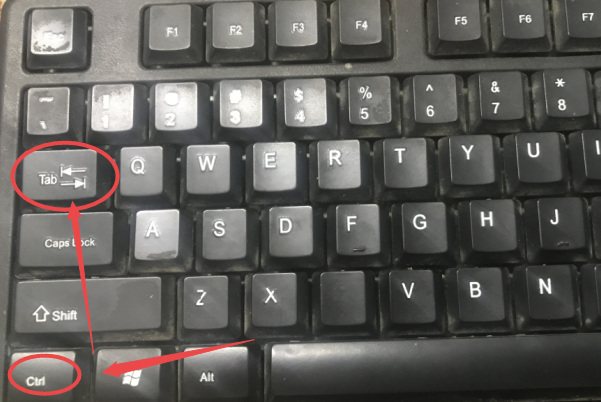 梦幻西游切换窗口的快捷键是什么